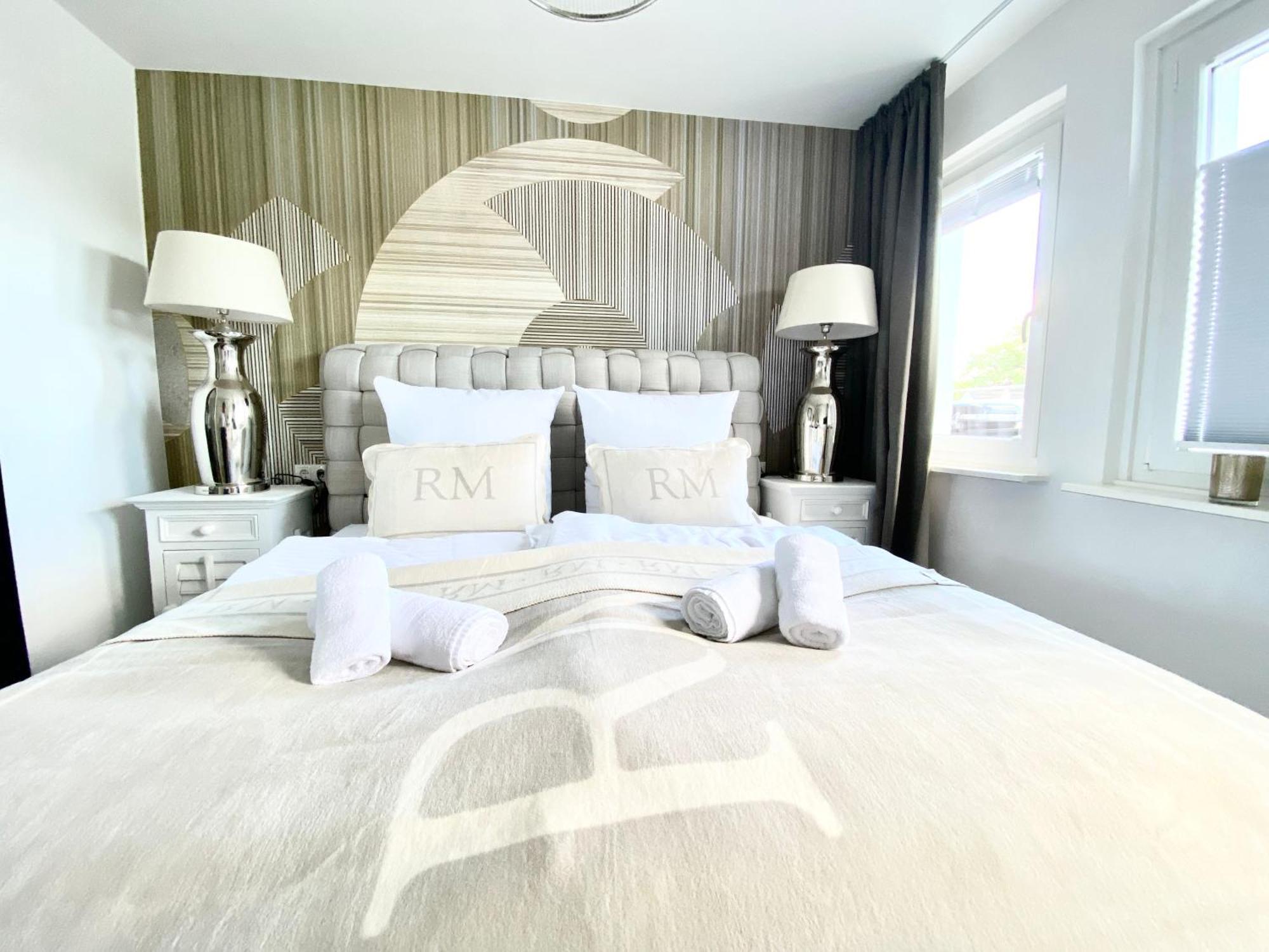 North Coast Suites Deluxe Hamburg-Rahlstedt ภายนอก รูปภาพ
