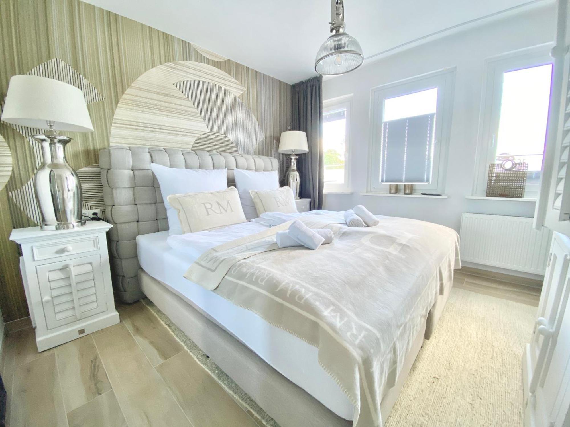 North Coast Suites Deluxe Hamburg-Rahlstedt ภายนอก รูปภาพ